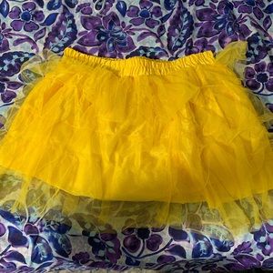 NWOT Yellow tulle skirt